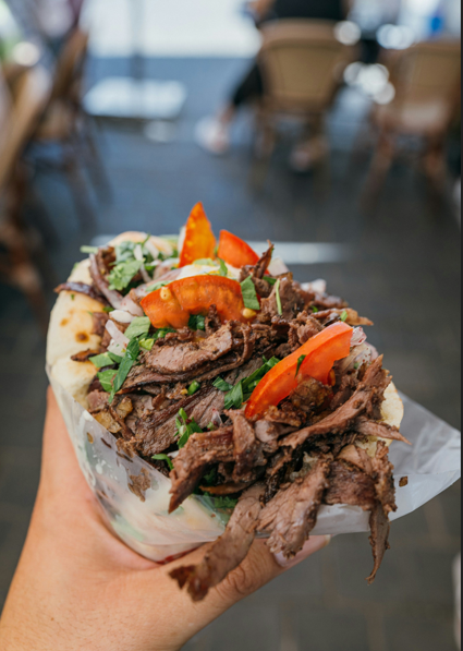 "Döner Dünyanın En Demokratik Yemeğidir"