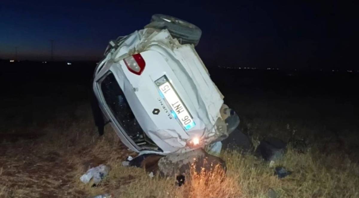 Şanlıurfa'da Otomobil Şarampole Devrildi: 3 Yaralı