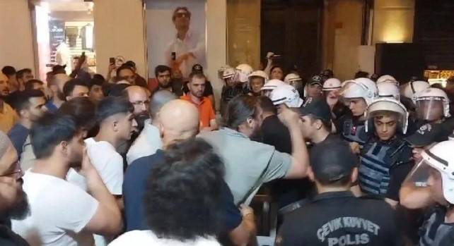 Hazreti Muhammed’e Hakaret İddiası: Gözaltılar Var