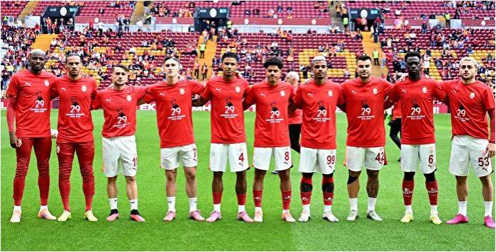 Galatasaray'a Trabzonspor Maçı Öncesi Kötü Haber Geldi