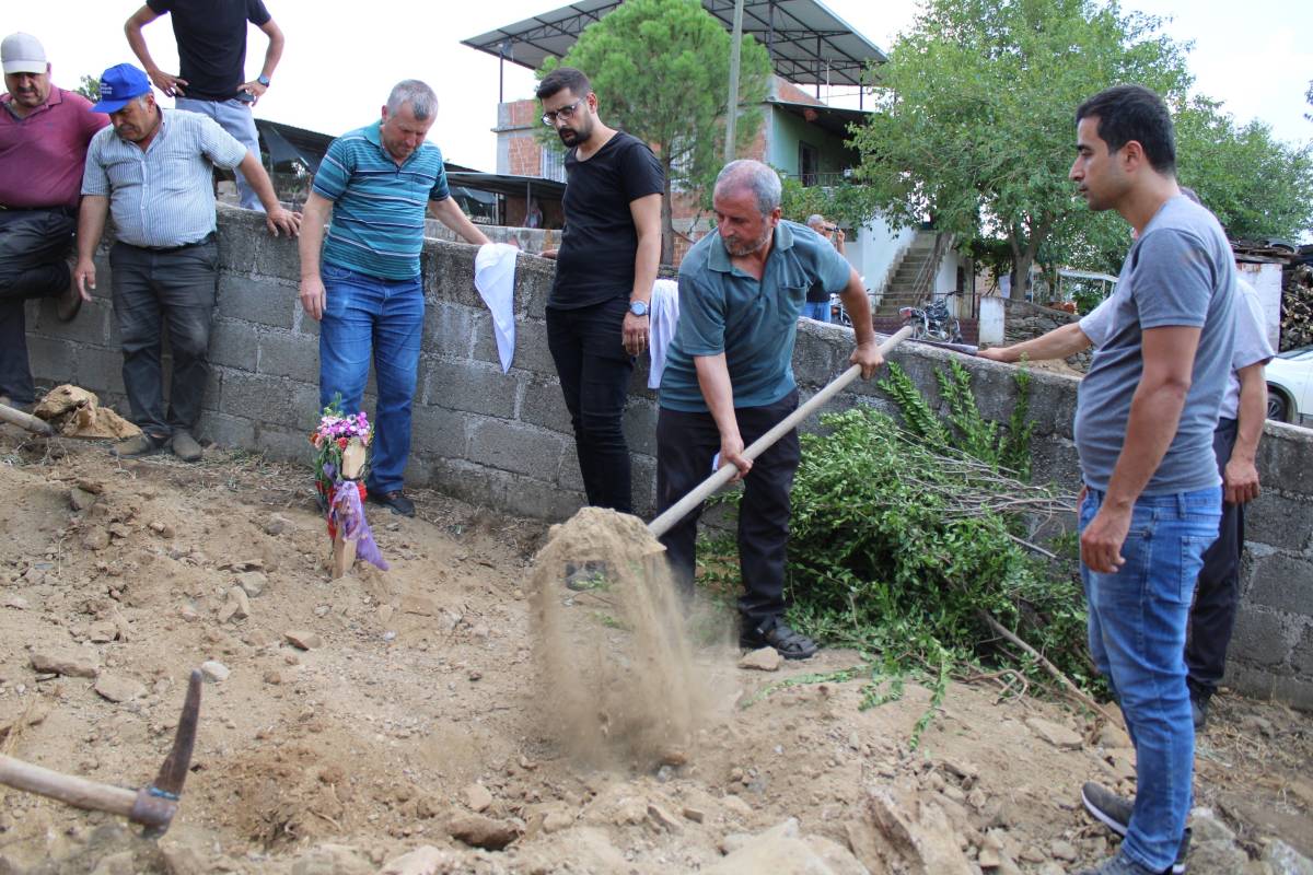 Eşini Boğazlayarak Öldüren Koca Tahliye Edildi