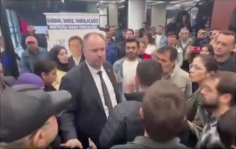 Basın Mensuplarına Saldırı