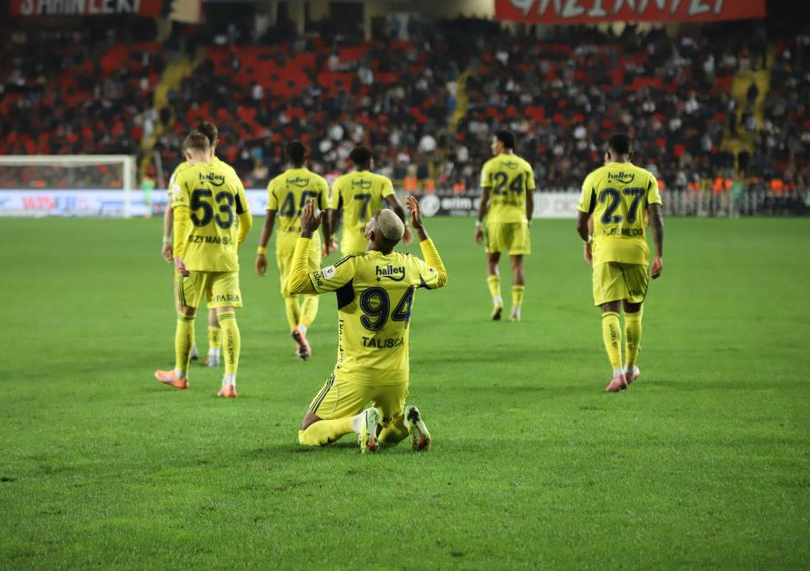 Fenerbahçe Deplasmanda Farklı Kazandı: Zirve Takibi Sürüyor
