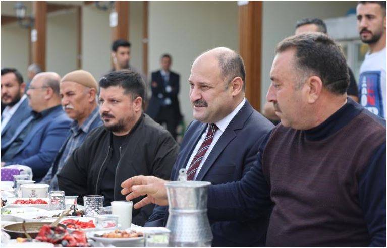 Başkan Gülpınar’dan Esnafa Destek Ziyareti