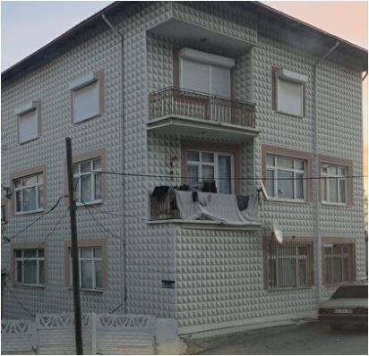 Yeni Doğan Bebek Apartman Boşluğuna Atıldı