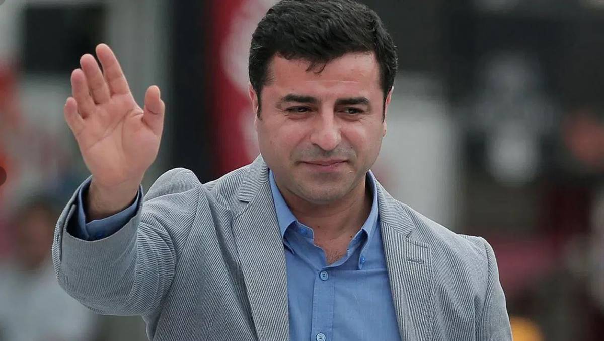Son Dakika! Demirtaş'a Tahliyesi Beklenirken Hapis İstendi!