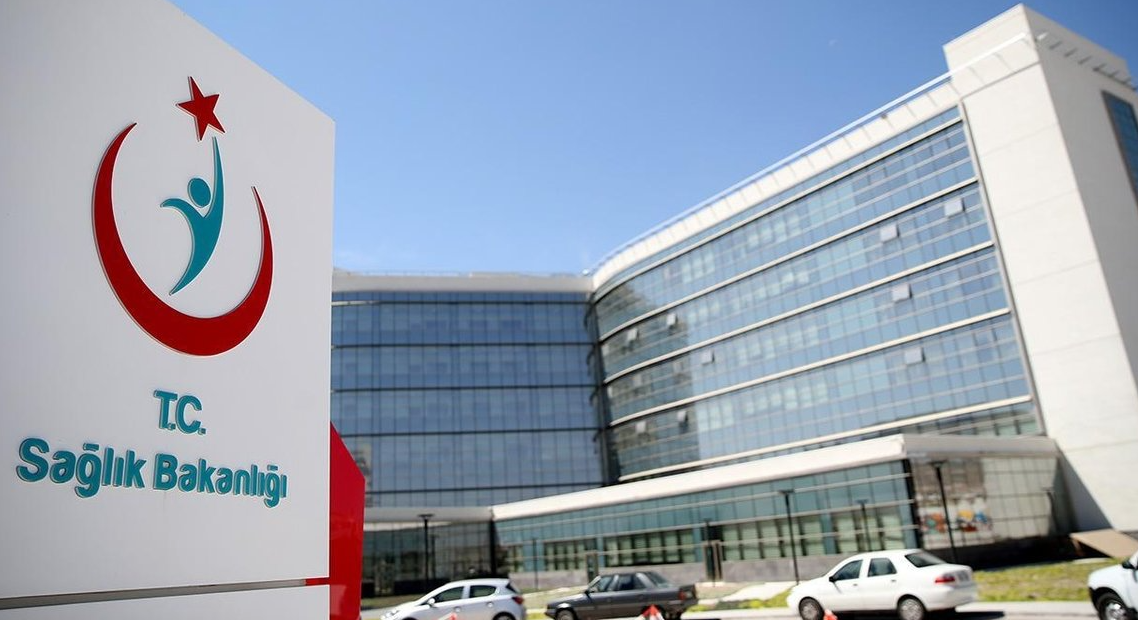 Sağlıkta Yeni Düzenleme: Filtreli Fotoğraflara Son