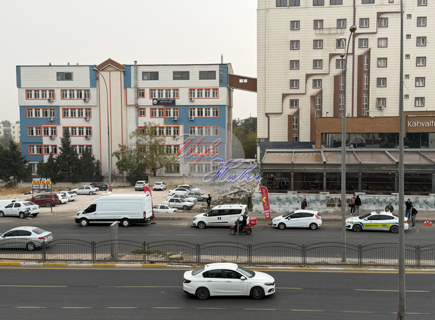 Şanlıurfa Sırrın Kavşağı’nda Trafik Kazası Meydana Geldi