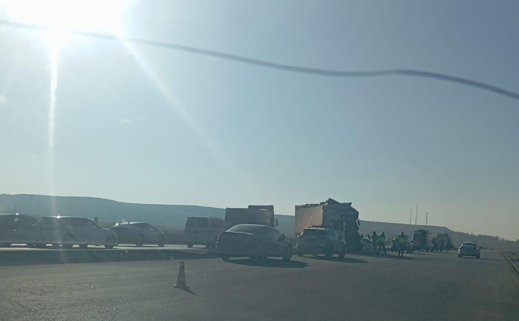 Diyarbakır'da Zincirleme Kaza Meydana Geldi: 3 Yaralı