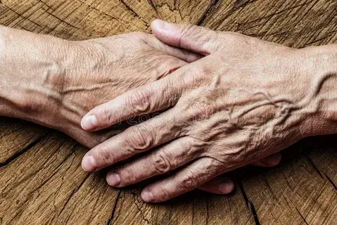 Dünyanın En Uzun Süredir Evli Olan Çifti: Dlek Olay 83 Yıl!