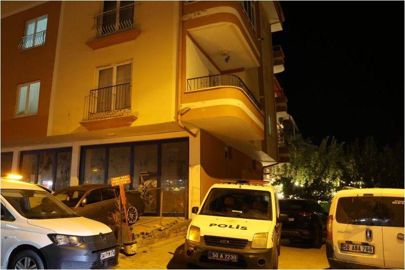 9 Aylık Hamile Kadın Evinde Ölü Bulundu