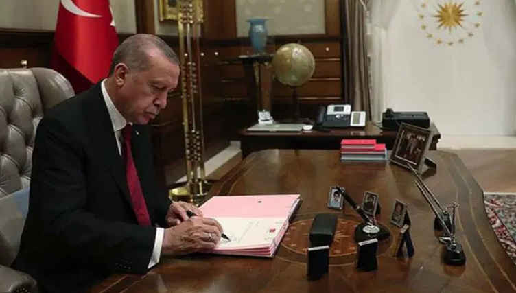 Erdoğandan Kritik Karar:Çok Sayıda Atama Ve Görevden Alma !