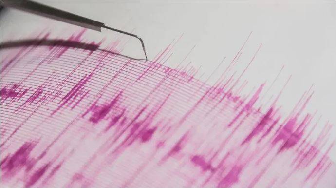 Balıkesir'de Art Arda Deprem!