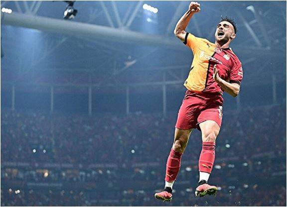 Futbolseverler Dikkat: Yunus Akgün Fıtık Ameliyatı Geçirdi
