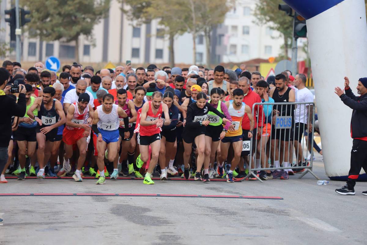 Şanlıurfa Tarihi İçin Koştu: Sayburç Maratonu Büyüledi