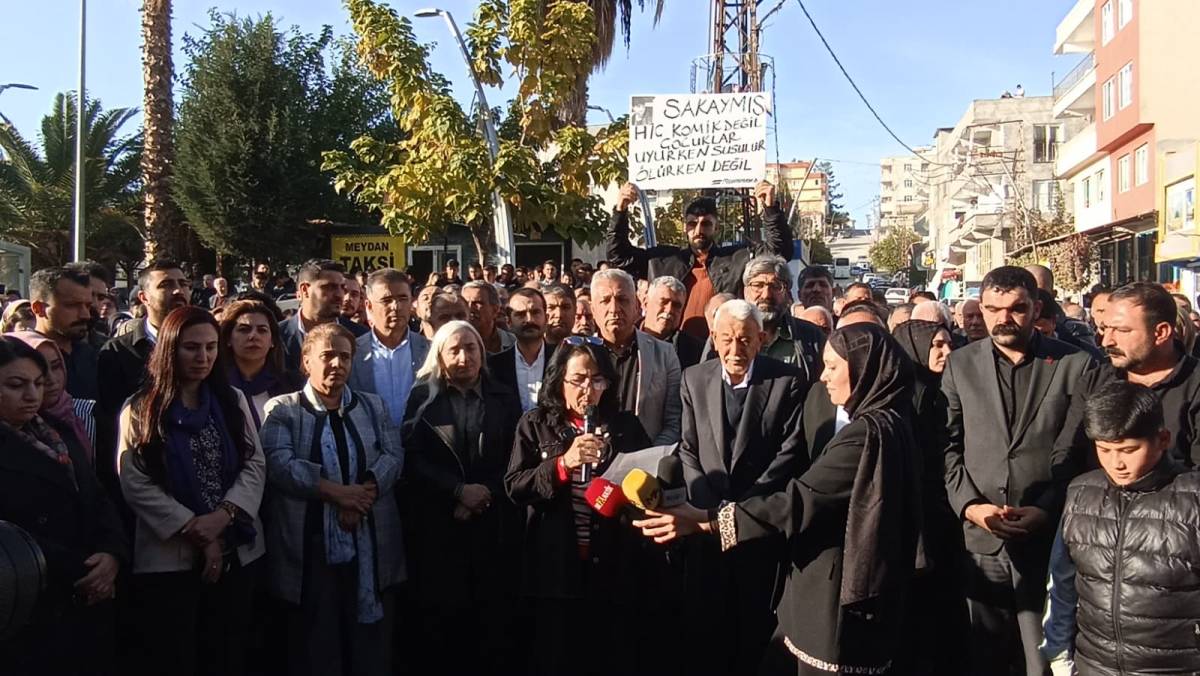 Bozova Susmadı: “Uyuma Bozova, Muhammed’e Sahip Çık!”