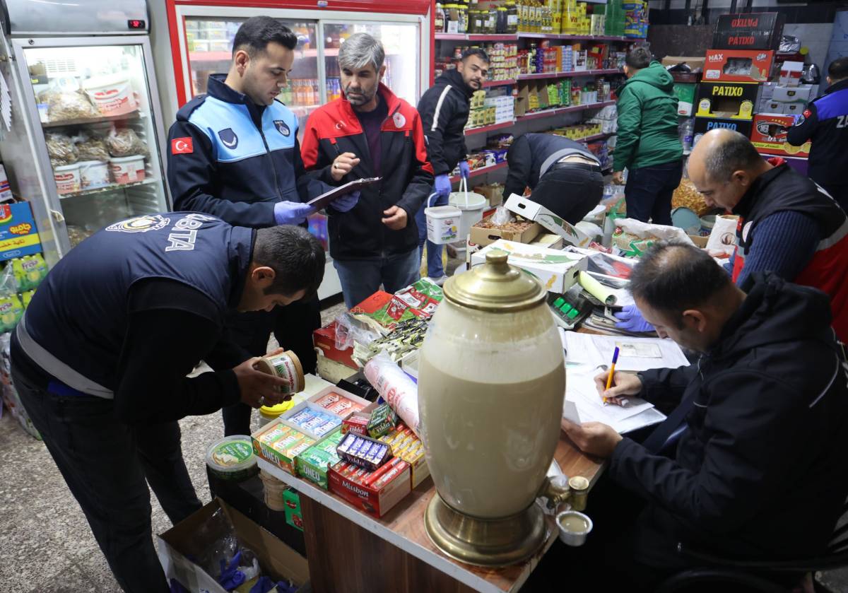 İnsan Sağlığı Hiçe Sayıldı! Denetimde Fareler Ortaya Çıktı