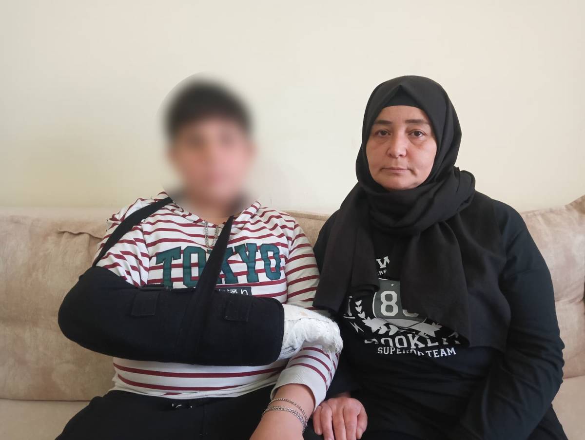 “Annemi Sokakta Mı Buldum” Dedi, Parmağından Oldu!