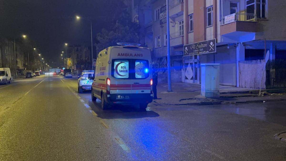 Önce Adres Sordular Sonra Bıçakladılar