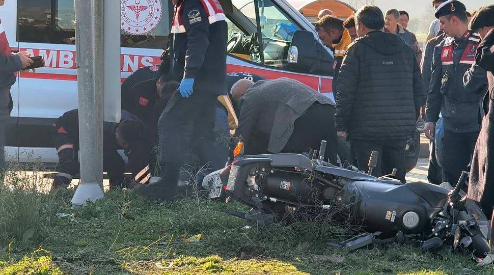 Feci Kazada Ambulans Şoförü Hayatını Kaybetti!
