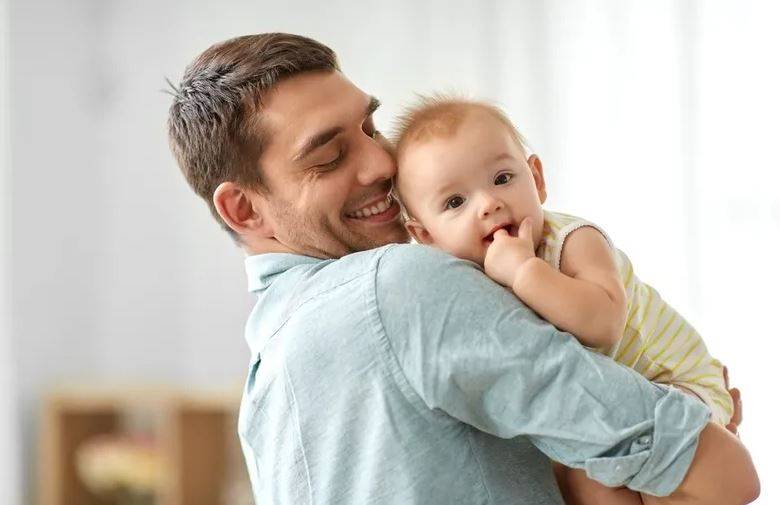 Tarih Geldi: Doğum ve Babalık İzinleri Değişiyor!