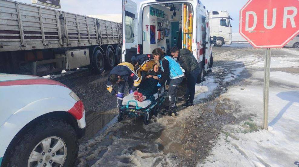 Şanlıurfa’da Karlı Yollarda Doğum Mücadelesi