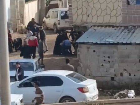 Şanlıurfa'da Meydan Savaşı: Silahla Vurulma Anı Kamerada!