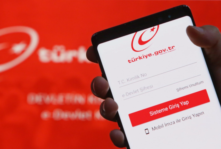 Yurt Dışından Telefon Getirenler Dikkat: 2026 IMEI Ücreti Netleşti