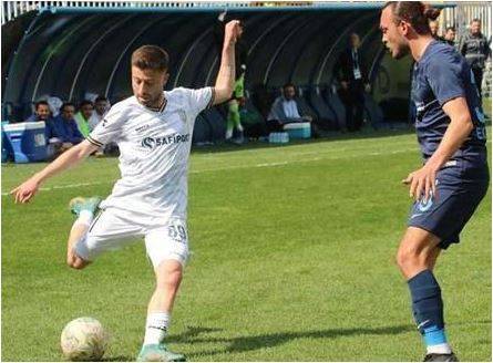 Silahlı Saldırıya Uğrayan Genç Futbolcu Hayatını Kaybetti
