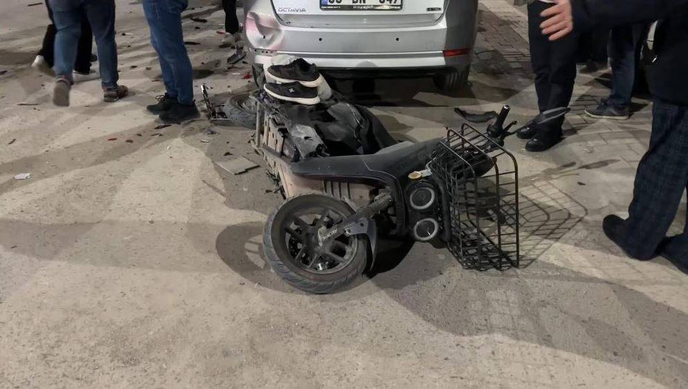 Şanlıurfa’da Pikap ile Motosiklet Çarpıştı: Yaralılar Var!