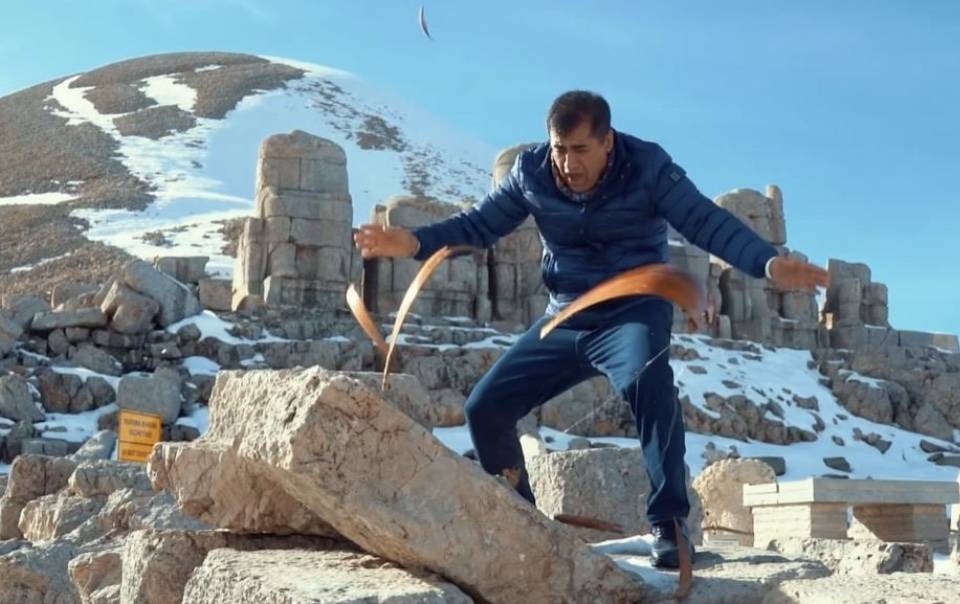 Nemrut Dağı’nda Skandal Hareket: Türkücü Hakkında Soruşturma