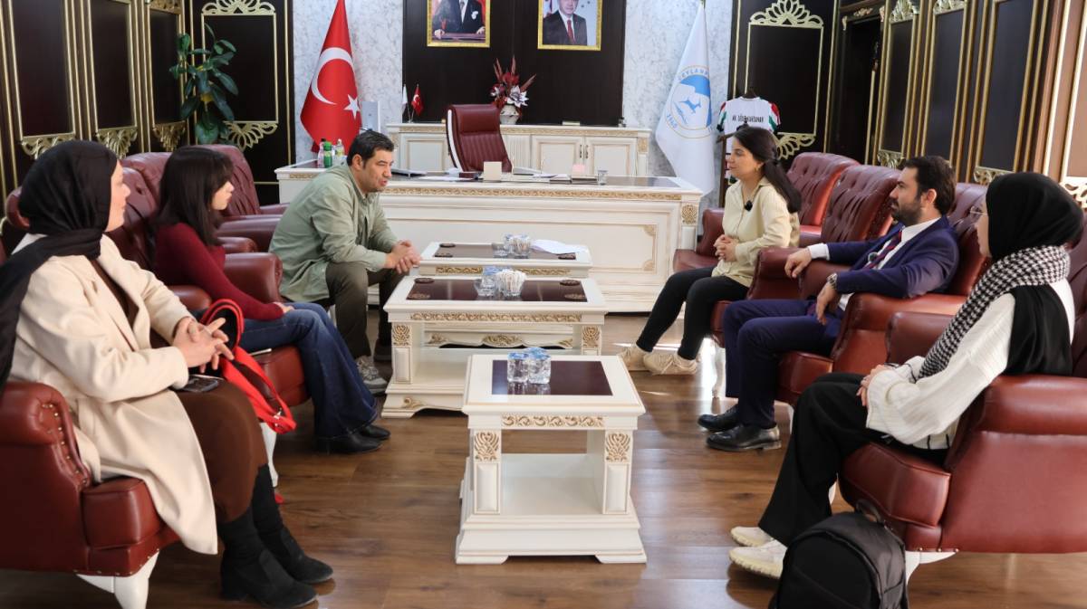 Ruha Tv’den Ceylanpınar Belediyesi’ne Nezaket Ziyareti