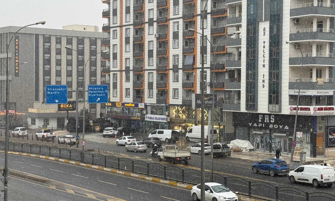 Şanlıurfa'da kar yağışı ekili olmaya başladı