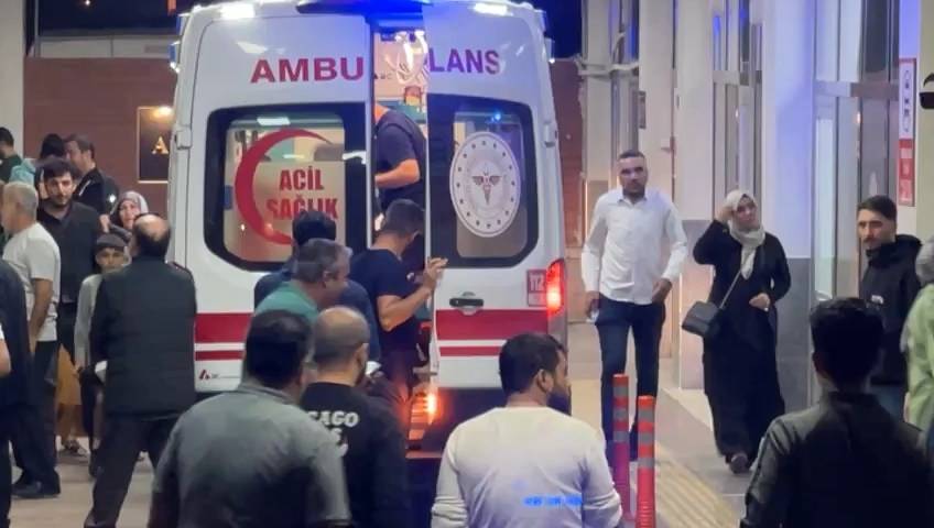 Şanlıurfa'da Maganda Kurşunu Davulcuyu Yaraladı