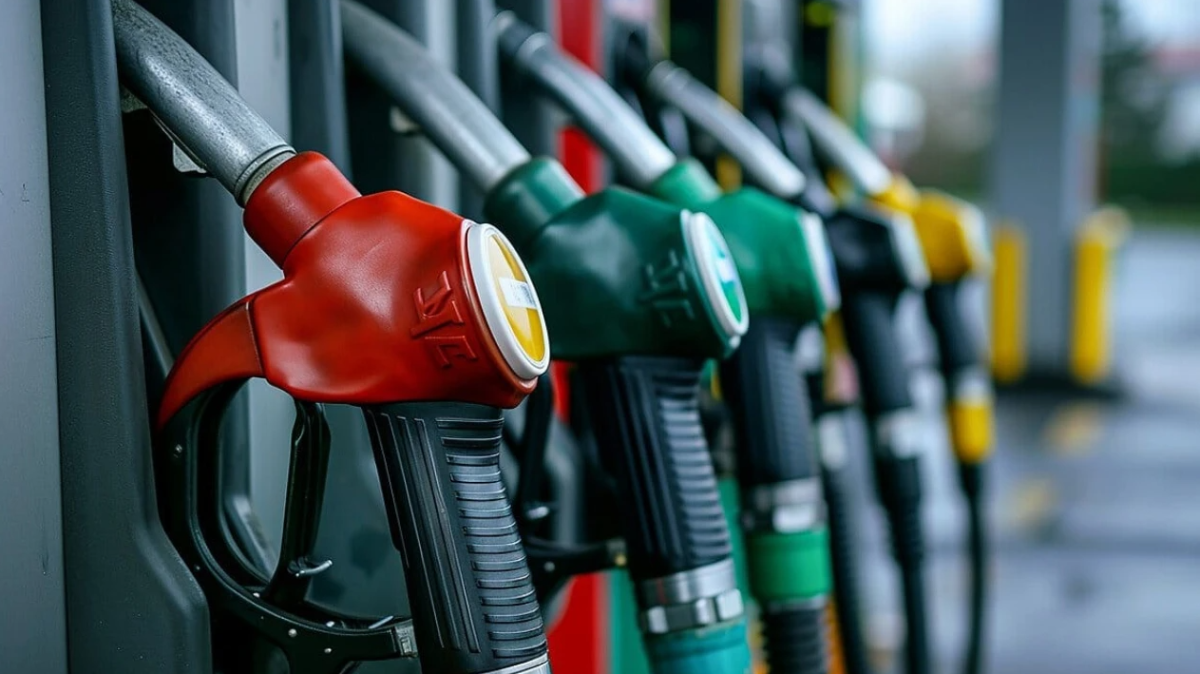 Motorine Yarın Zam Geliyor
