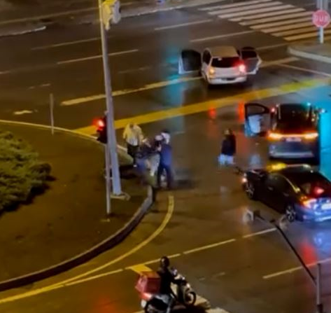 Kaza Tartışması Darp ile Bitti: 3 Gözaltı
