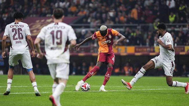 Süper Kupa yarı finalinde dev maç: Galatasaray, Trabzonspor ile karşılaşıyor