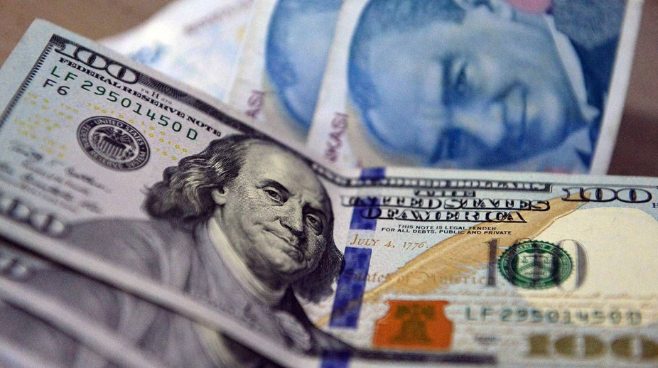 Döviz Piyasasında Rekor Gün: Dolar 43’ü Aştı
