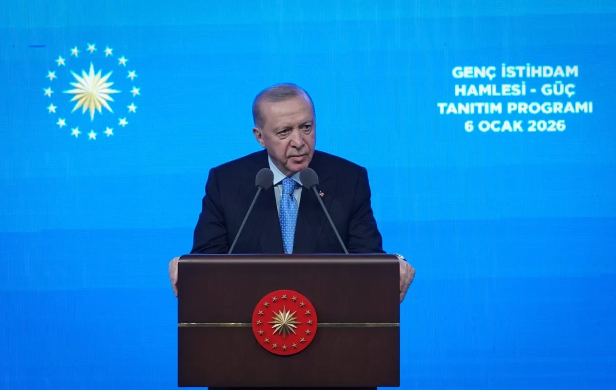 Erdoğan'dan Gençlere Büyük Müjde: İlk 6 Ay Maaş Devletten