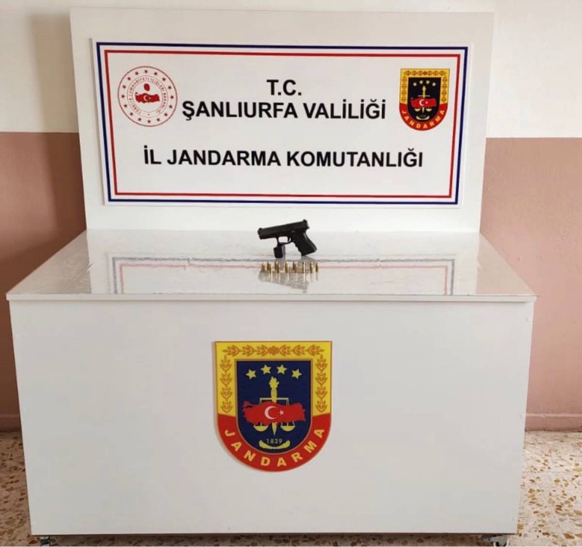 Şanlıurfa’da Ruhsatsız Silahlara Jandarma Operasyonu