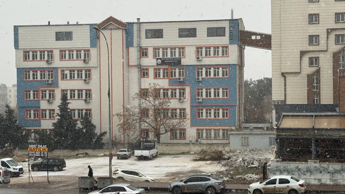 Şanlıurfa'da kar yağışı ekili olmaya başladı