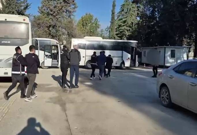 Urfa'da aralarında 8 ilde rüşvet operasyonu!