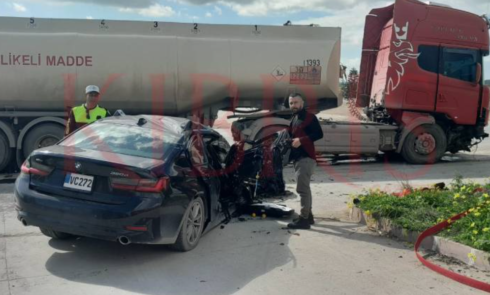Urfalı Güzelgöz Ailesi KKTC’de kaza yaptı: Baba ve oğulları yaralandı!