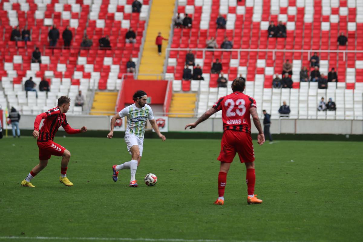 Şanlıurfaspor, Erzincan deplasmanından mağlubiyetle ayrıldı!