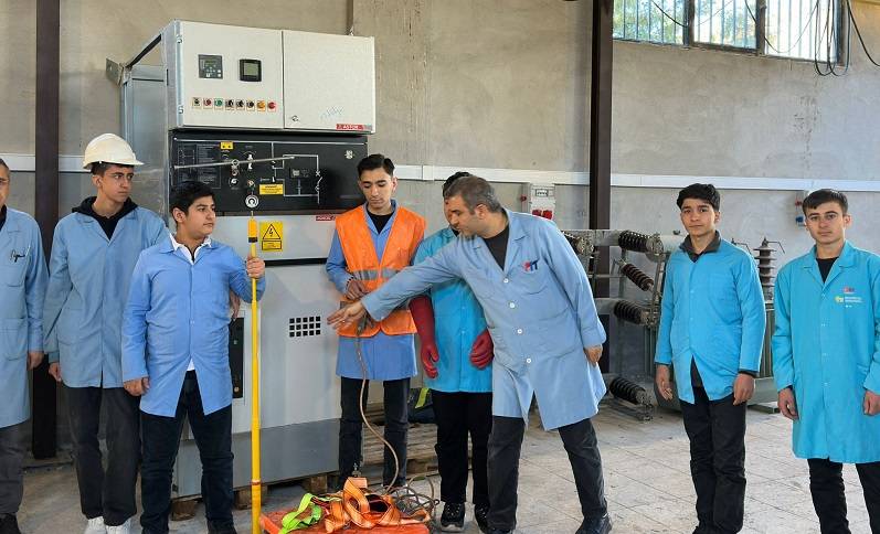 Dicle Elektrik Dağıtım A.Ş’den Şanlıurfa Teknik Eğitimine Örnek Destek!