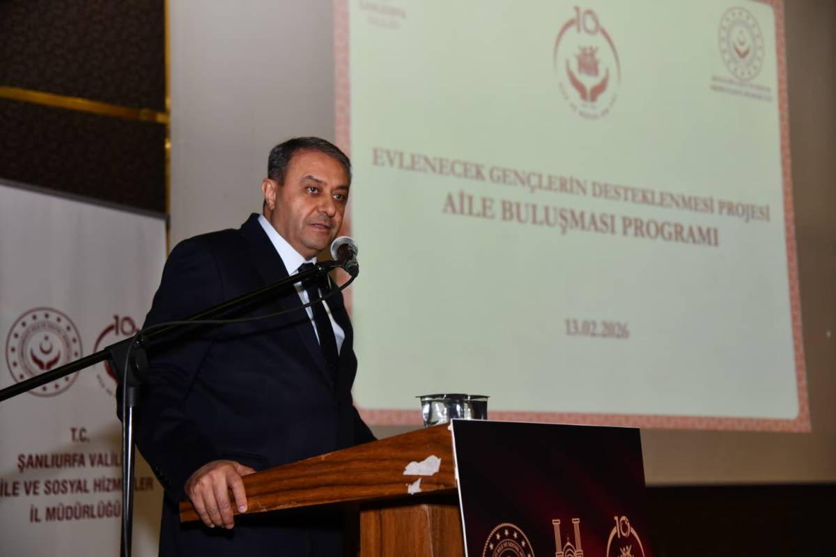Vali Şıldak Şanlıurfa’da evlilik kredisi alan genç çiftlerle buluştu