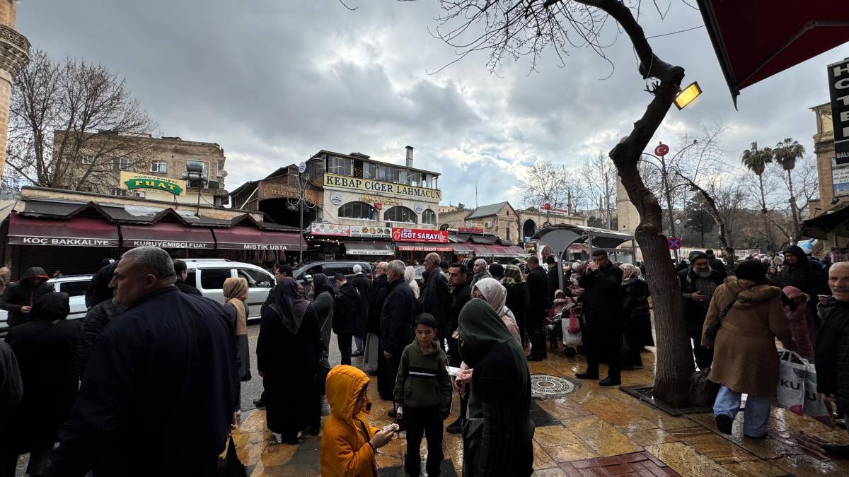 Urfa'da bayram öncesi ulaşım çilesi!