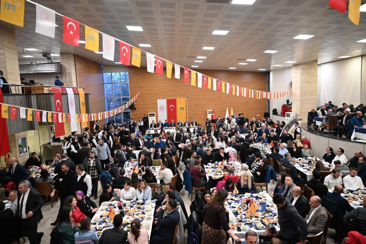 Bakan Uraloğlu: Günlük kargo kabulü tarihi seviyeye ulaştı!