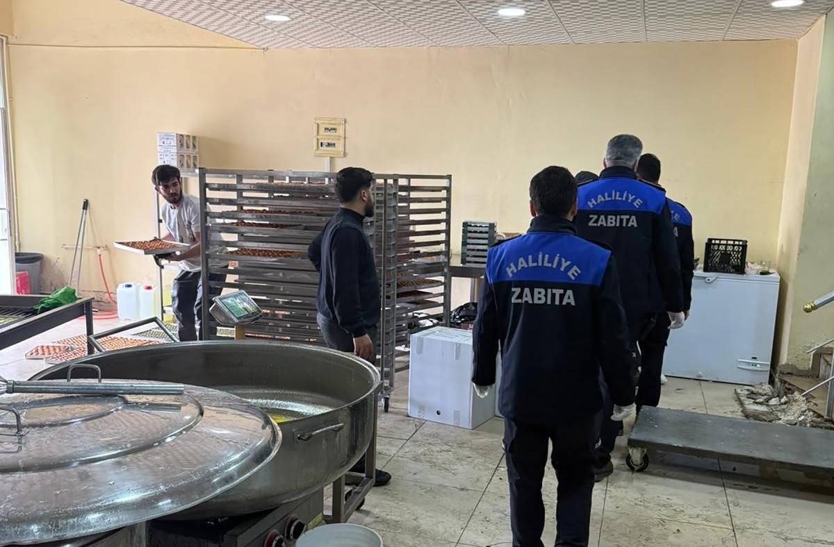 Urfa'da 180 kilogram küflenmiş ceviz ele geçirildi!