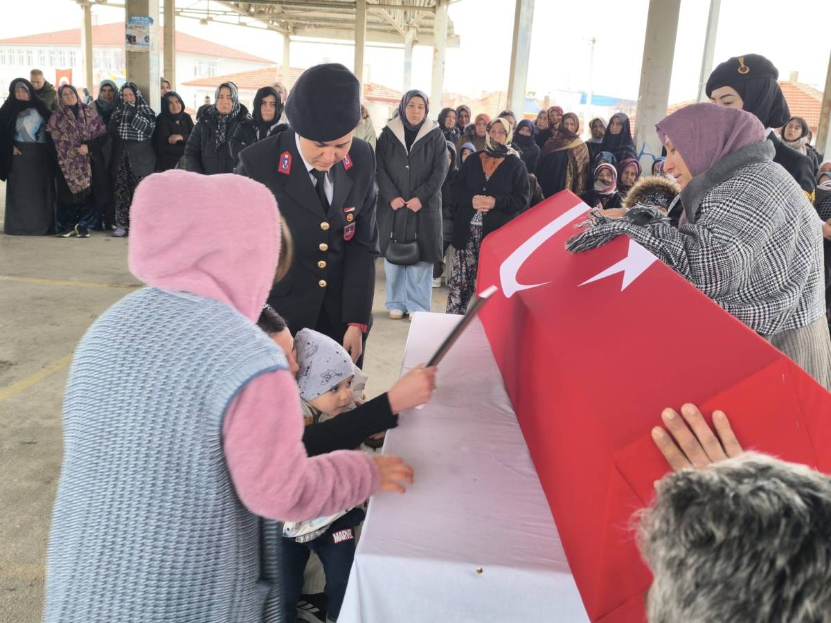 Urfa'da hayatını kaybetti: Uzman Çavuş son yolculuğuna uğurlandı!